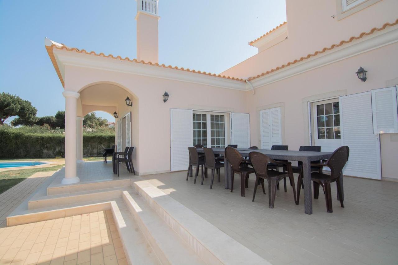 Villa Beautiful 8-bed Golf In Algarve *